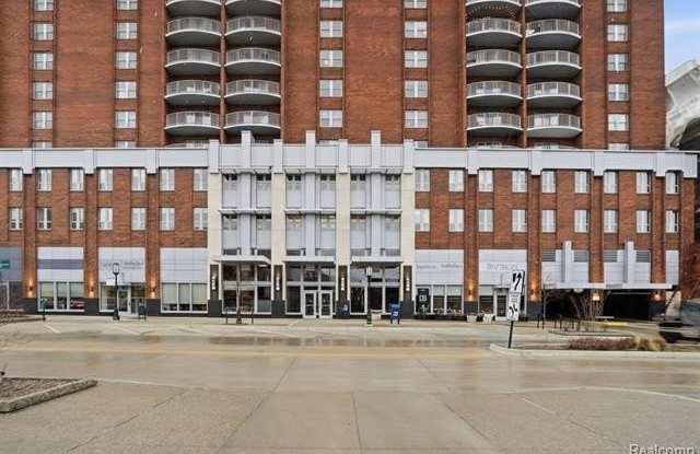 411 S Old Woodward Avenue photos photos