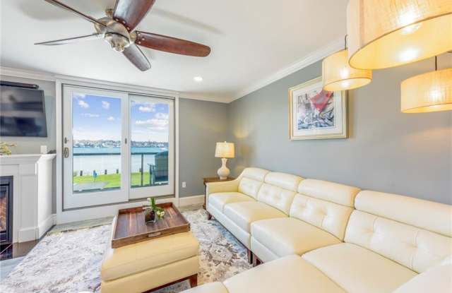 103 America S - 103 America, Newport, RI 02840
