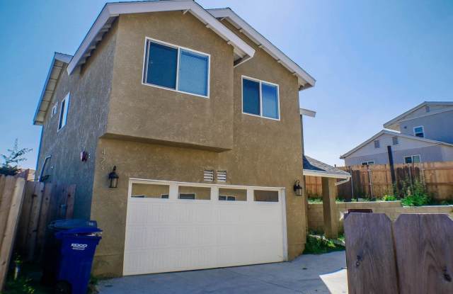 423 T Ave - 423 T Avenue, National City, CA 91950