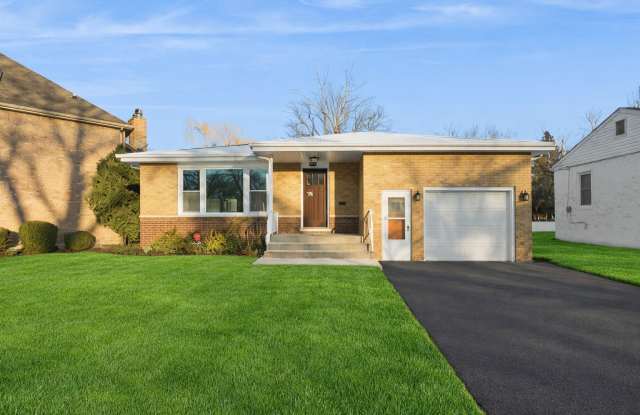 645 Justina Street photos photos