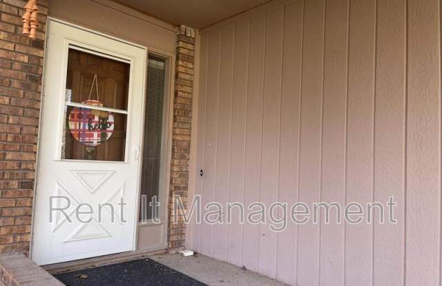 346 N 155 Circle Gallery 3