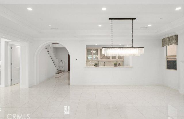 1151 Summit Oak Drive Gallery 4
