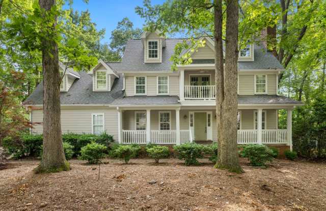 3 bed, 3.5 bath with expansive deck and fenced yard in American Village! photos photos