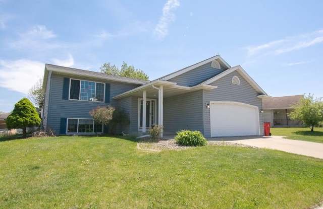 Fantastic NW Rochester home with great updates! photos photos Fantastic NW Rochester home with great updates! photos photos