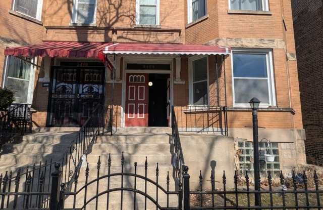 3408 W Carroll Avenue Gallery 1