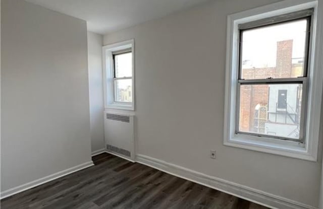 570 Ocean Parkway - 570 Ocean Parkway, Brooklyn, NY 11218