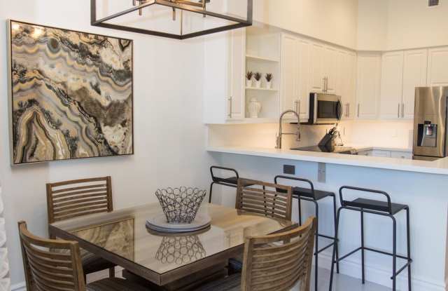 2802 E CAMINO ACEQUIA Drive Gallery 3