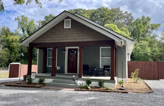 2316 Cedar Lane Gallery 1
