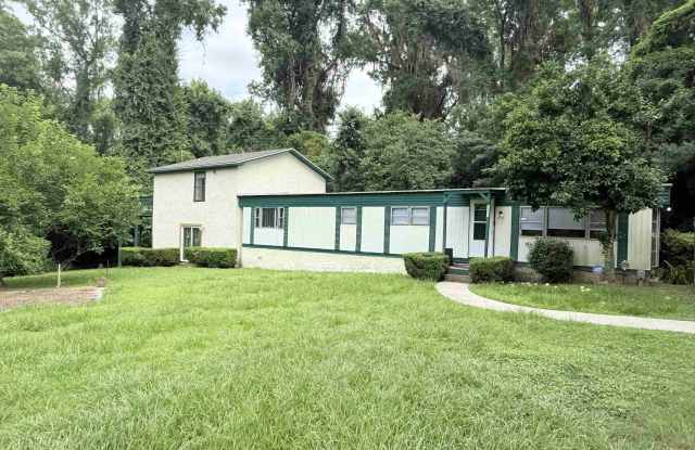 2596 EDDIE Road photos photos