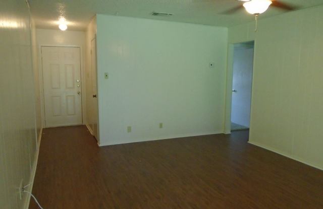 6529 Bernadine St. Gallery 2