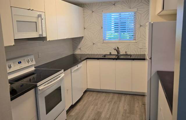Spacious  Updated Townhome in Prime Natomas Location! photos photos