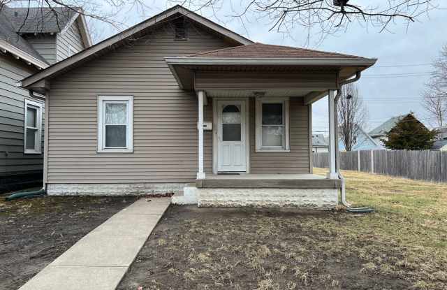 Near Southside 1 Bedroom 1 Bath with Central Air photos photos