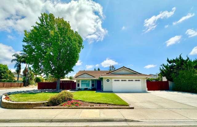Wonderful Single-Story Home on Spacious Corner Lot with Privately Fenced Yard Space & Attached-Two Car Garage! photos photos