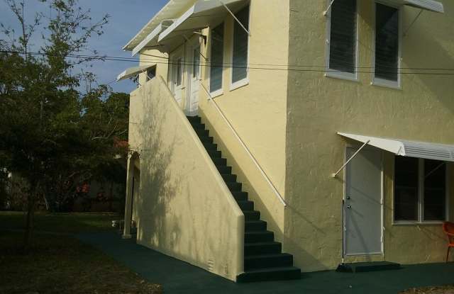 1700 N Ocean Breeze photos photos