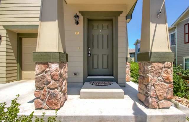 12908 Grant Cir W Gallery 3
