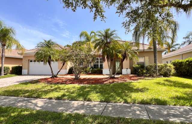 4/2 in Bellalago with no rear neighbor - 2971 Winding Trail, Osceola County, FL 34746