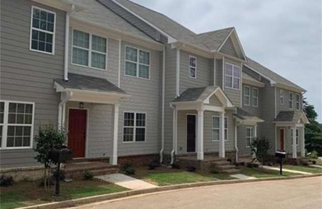 1479 Bluff Valley Circle Gallery 2
