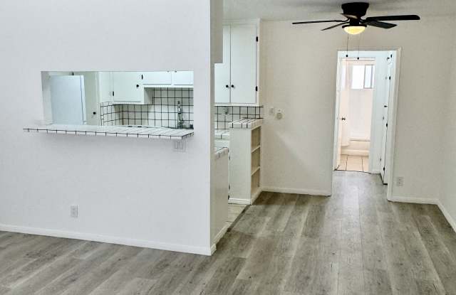 4100 Arch Dr photos photos