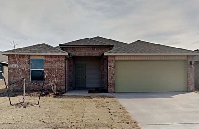 Beautiful Spacious 3 Bed 2 Bath Home in Mustang Schools Gallery 3