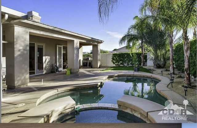 1 Picasso Court photos photos