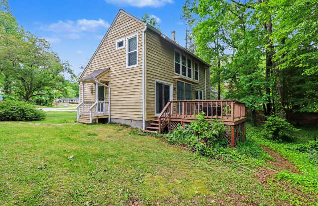 Beautiful 3 Bedroom Home in North Chesterfield ***Available Early July 2026*** photos photos