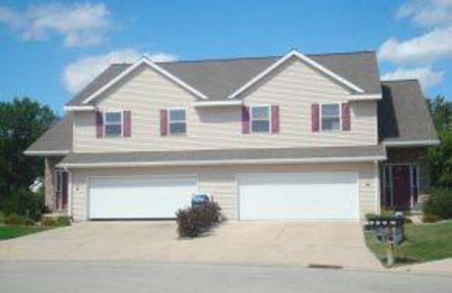 715 Edge Point Ct photos photos