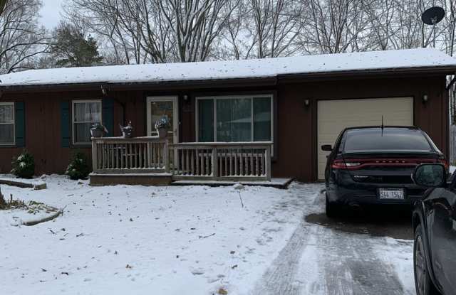 502 East Park Street - 502 East Park Street, Plano, IL 60545
