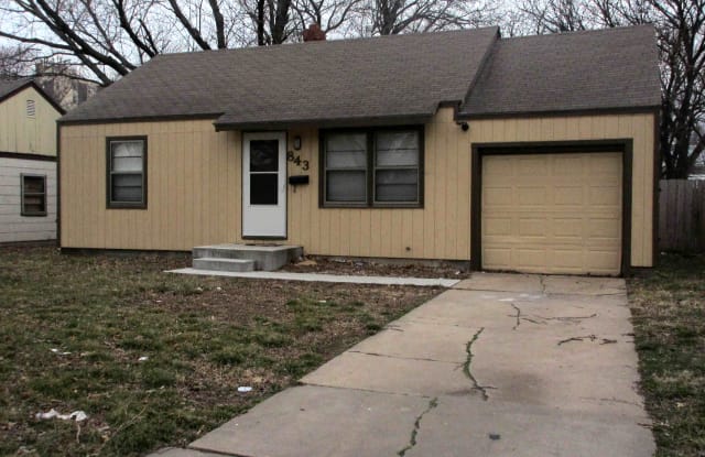 843 S Pinecrest St - 843 South Pinecrest Street, Wichita, KS 67218