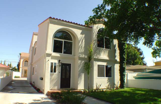 18500 Kingsdale Avenue photos photos