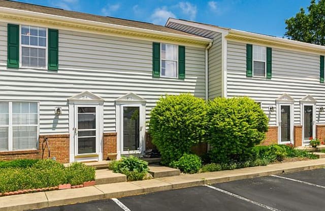 916 Charleston Way Dr - 916 Charleston Way Drive, Columbus, OH 43081