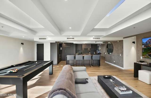 7147 E RANCHO VISTA Drive photos photos