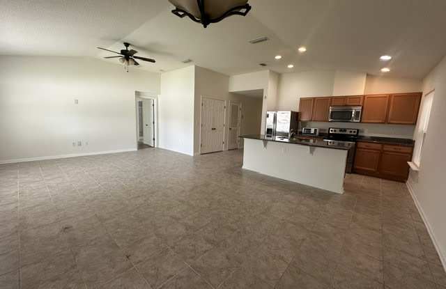 1039 Lemon Drop Lane Gallery 3