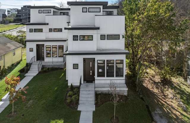 2805 Torbett Street photos photos