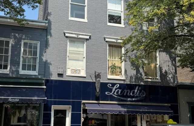 25 S MARKET ST #APT 2 photos photos