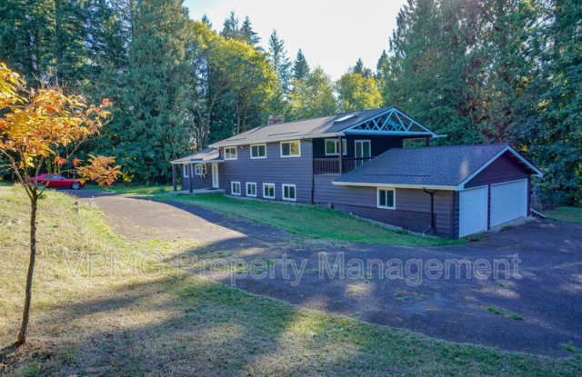 139 N 19th Ct Gallery 1