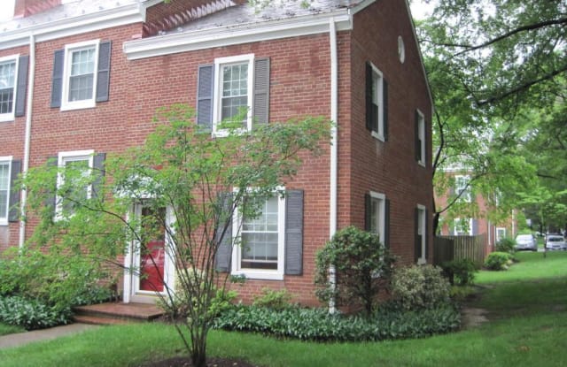 2951 S COLUMBUS ST - 2951 S Columbus St, Arlington, VA 22206