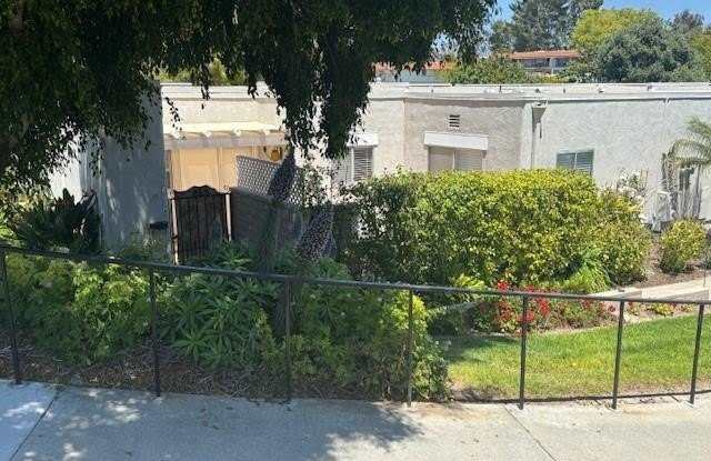 2272 Via Mariposa E photos photos