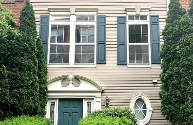 614 EISENHOWER DRIVE - 614 Eisenhower Drive, Frederick, MD 21703