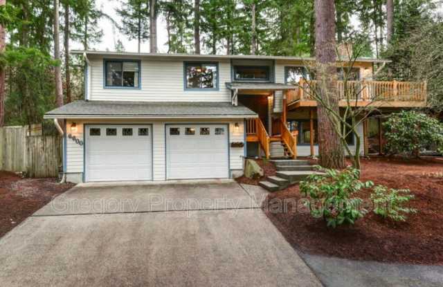 6600 119th Ave SE - 6600 119th Avenue Southeast, Bellevue, WA 98006