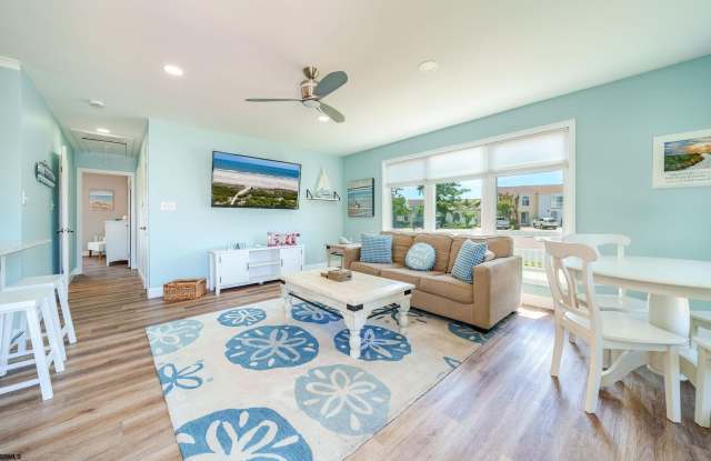 54 Delmar Dr Gallery 4