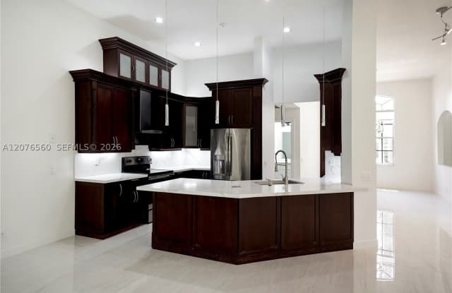 2527 Jardin Dr Gallery 4