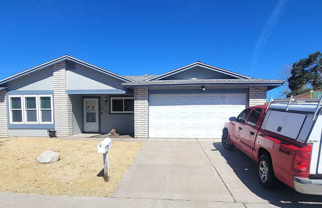 COMING SOON!!!! Gorgeous 3 Bed Home in Donner Springs!!!! photos photos