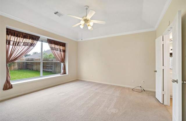 21834 Mileham Lane Gallery 4