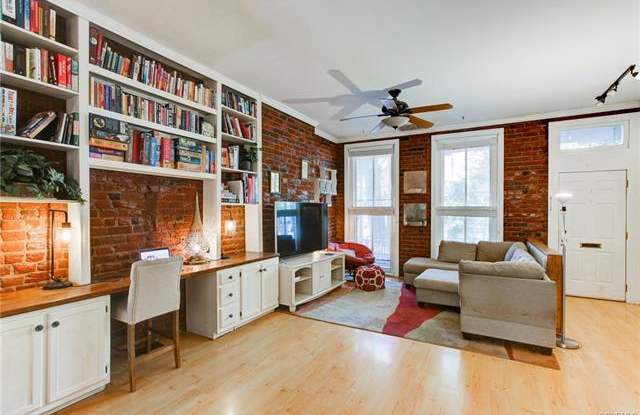 107 South Pine Street Gallery 4