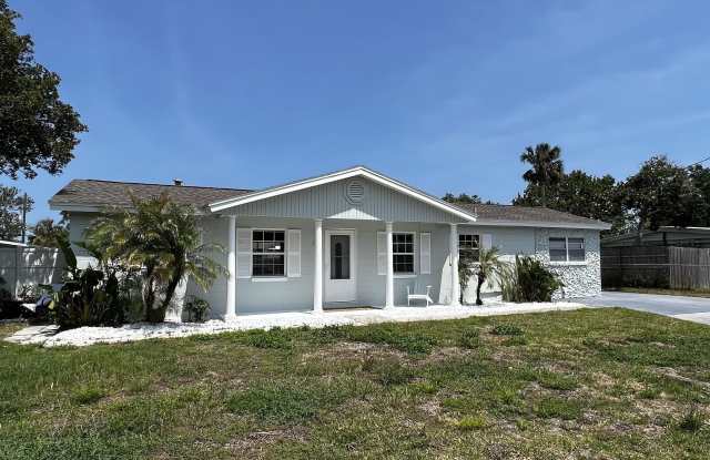 451 WHITING Lane photos photos