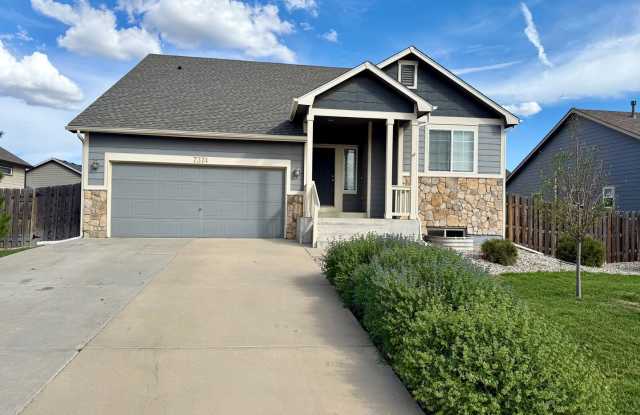 Tri-level in Park Meadows Subdivision- Wellington photos photos