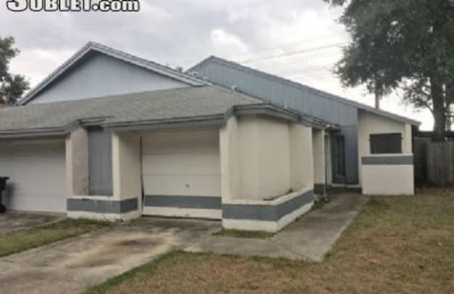 2464 Atrium Cir - 2464 Atrium Circle, Pine Hills, FL 32808