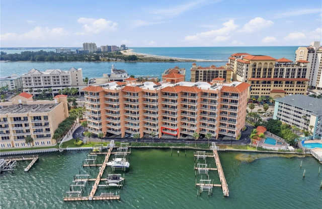 530 S GULFVIEW Boulevard Gallery 3