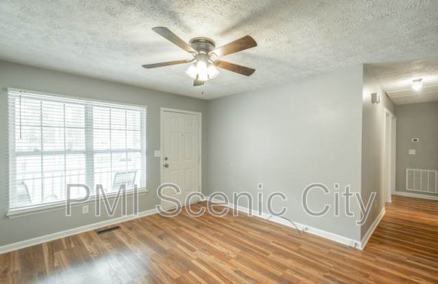 1511 Eucalyptus Dr Gallery 4