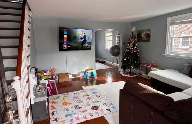 251 CHILDS Avenue photos photos